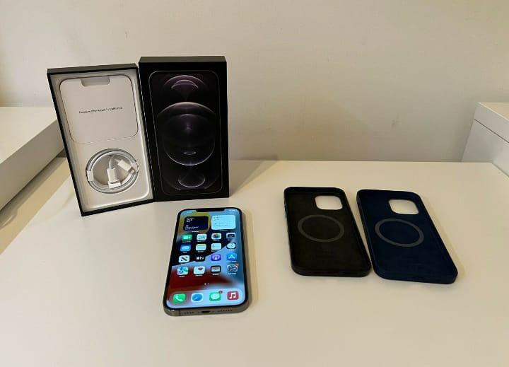 iPhone 12 pro max 256 GB