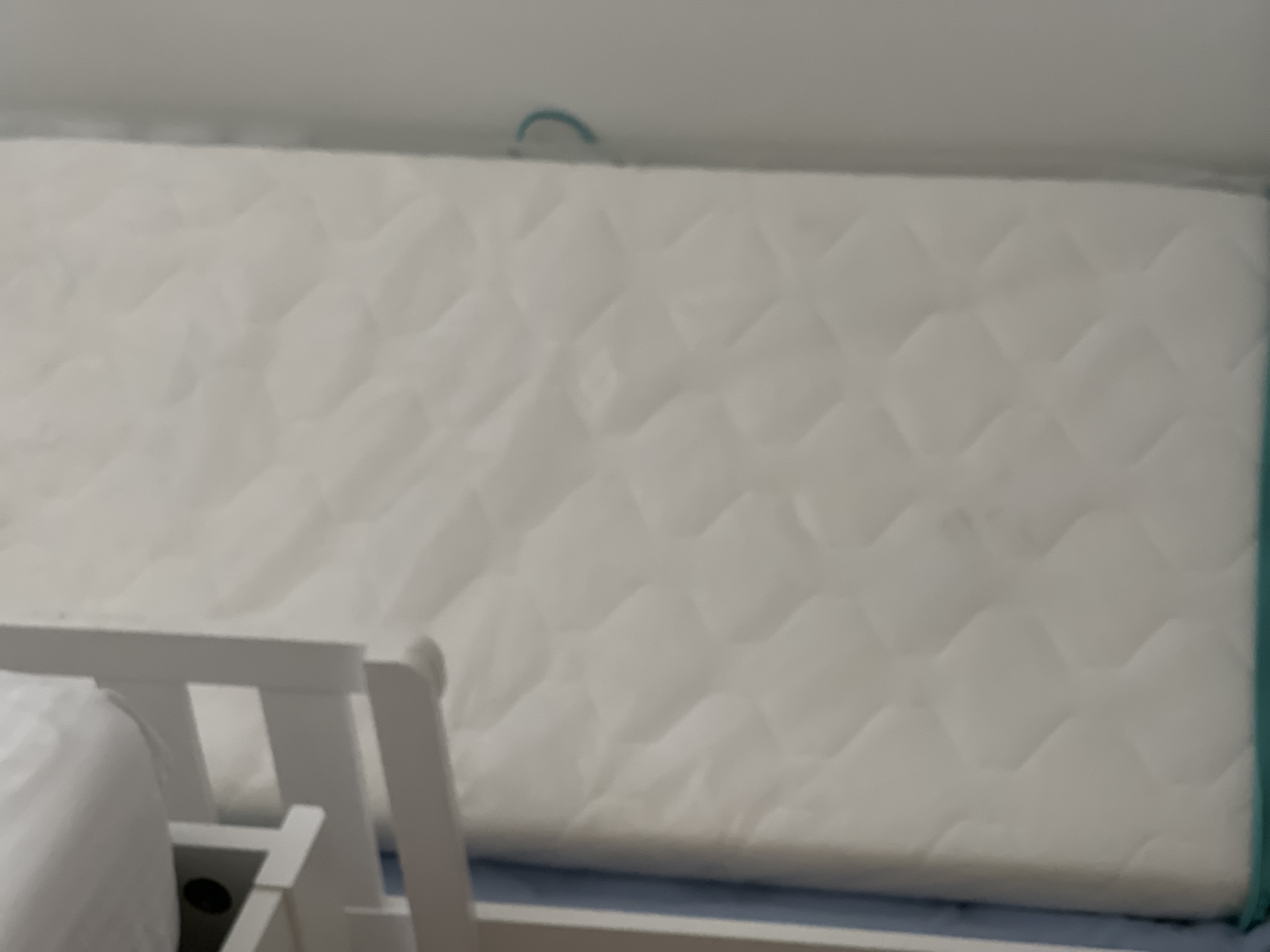 Vente d'un lit enfant 75x140