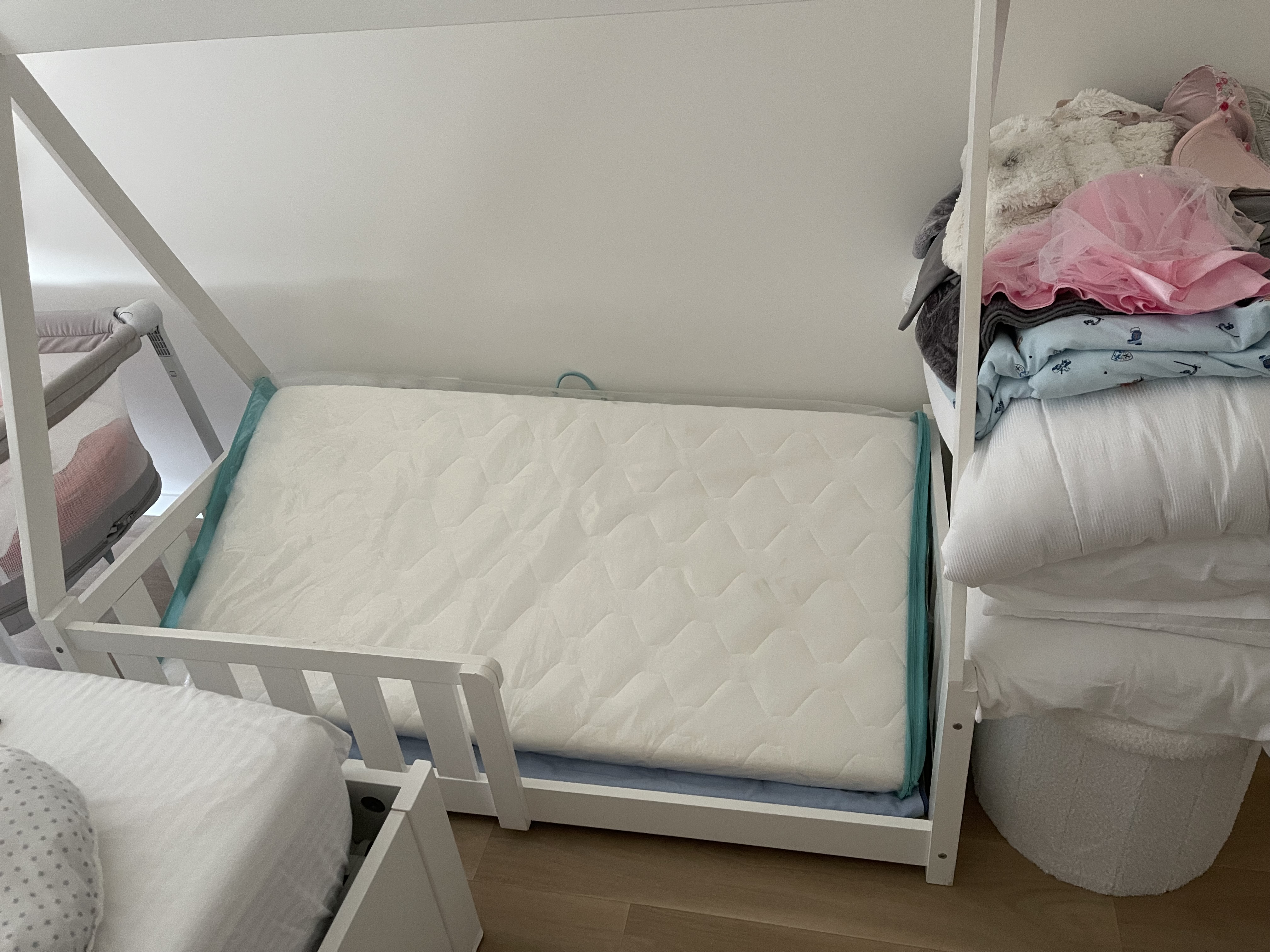 Vente d'un lit enfant 75x140 - Miniature 4