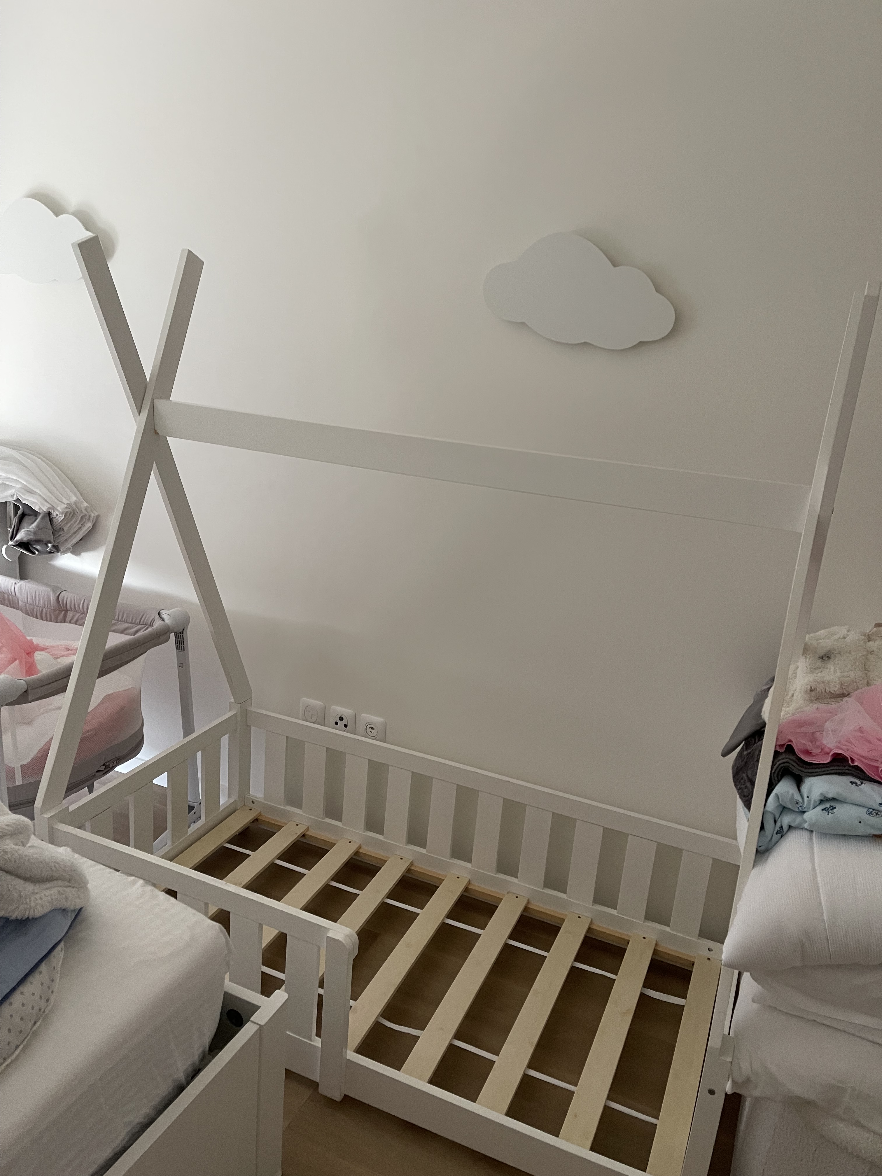 Vente d'un lit enfant 75x140 - Miniature 7