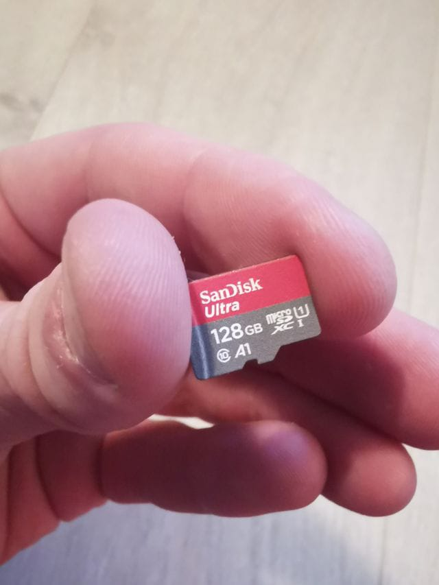 NINTENDO SWITCH - Miniature 3