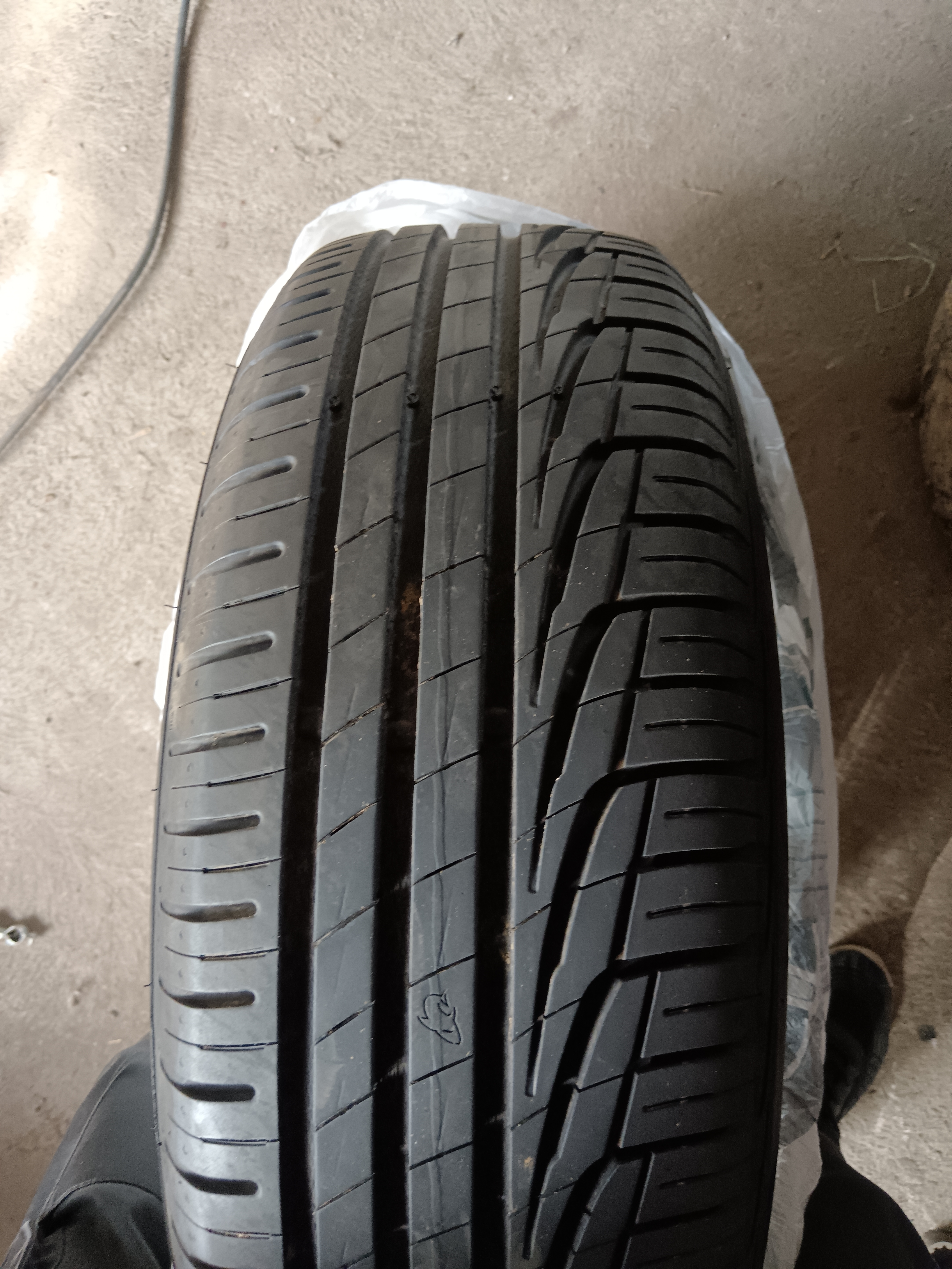 4 jantes avec capteurs et pneus 225/65R17 pour Nissan X-Trail