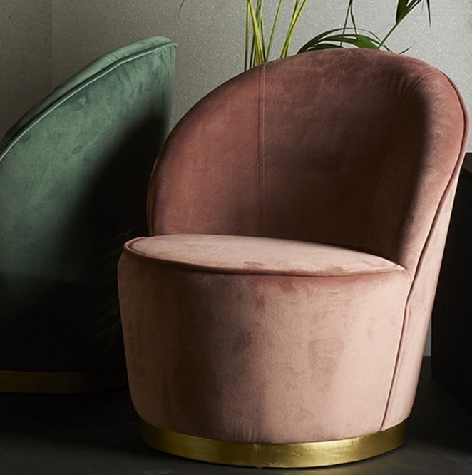 Fauteuil jardin et des meubles très jolis