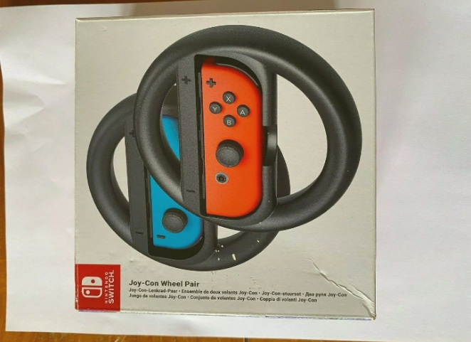 Nintendo Switch - Photo 1