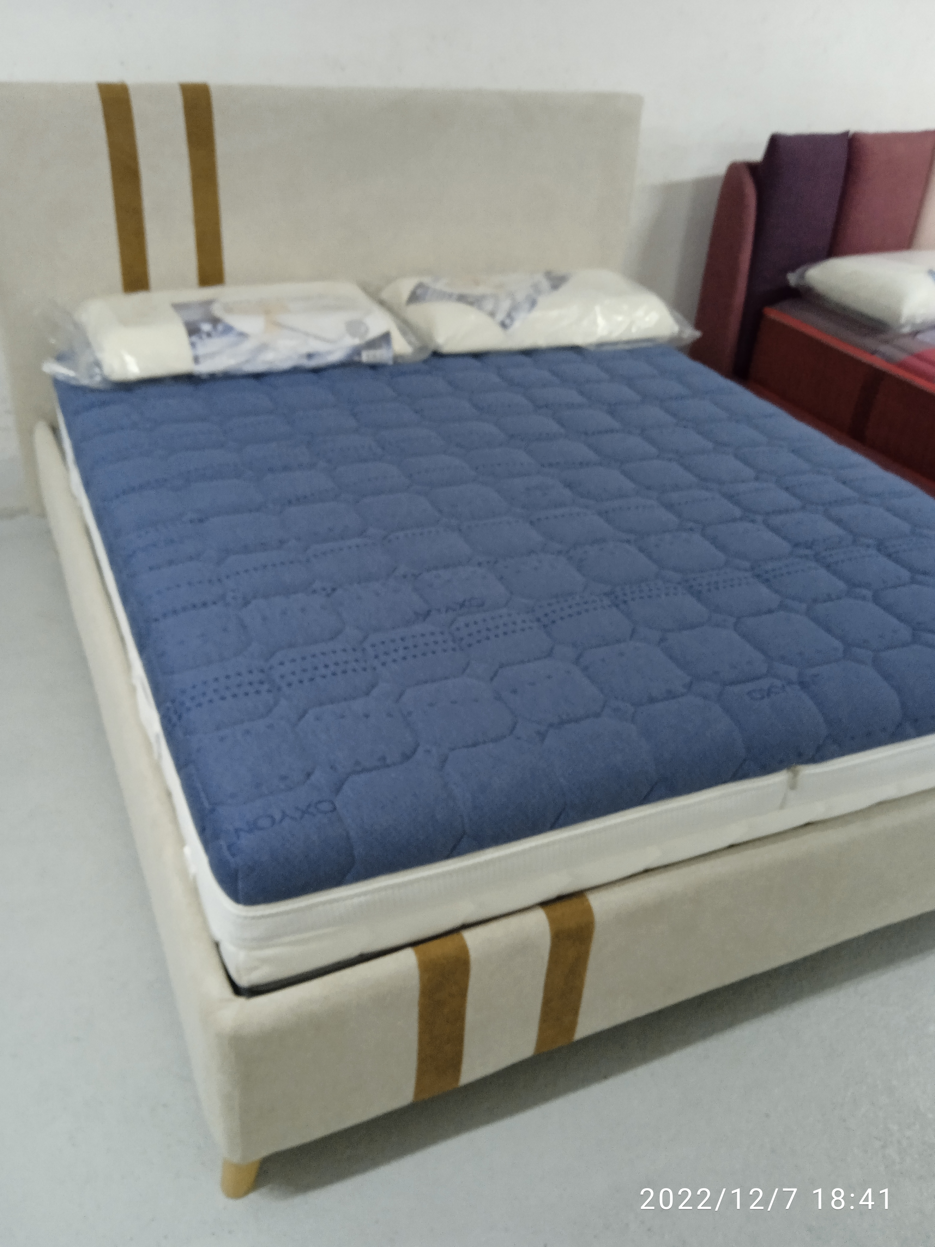 paiement à la livraison Matelas à mémoire de forme 3 couches avec housse amovible