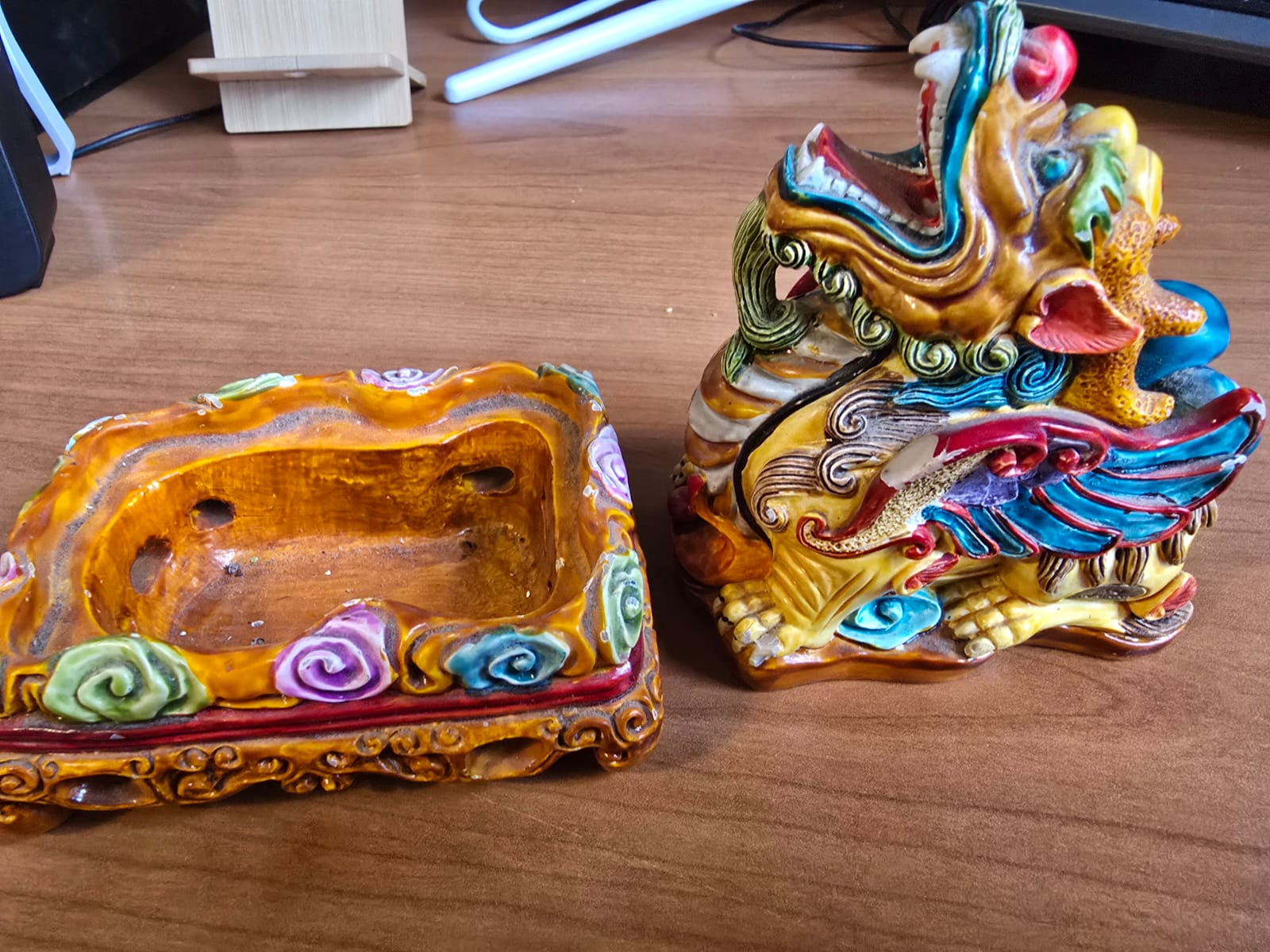 Dragon en porcelaine chinoise peint à la main - Miniature 3