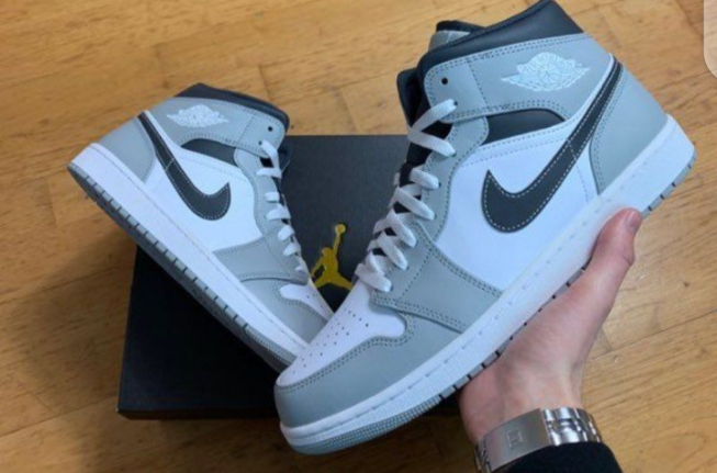 Jordan 1 anthracite