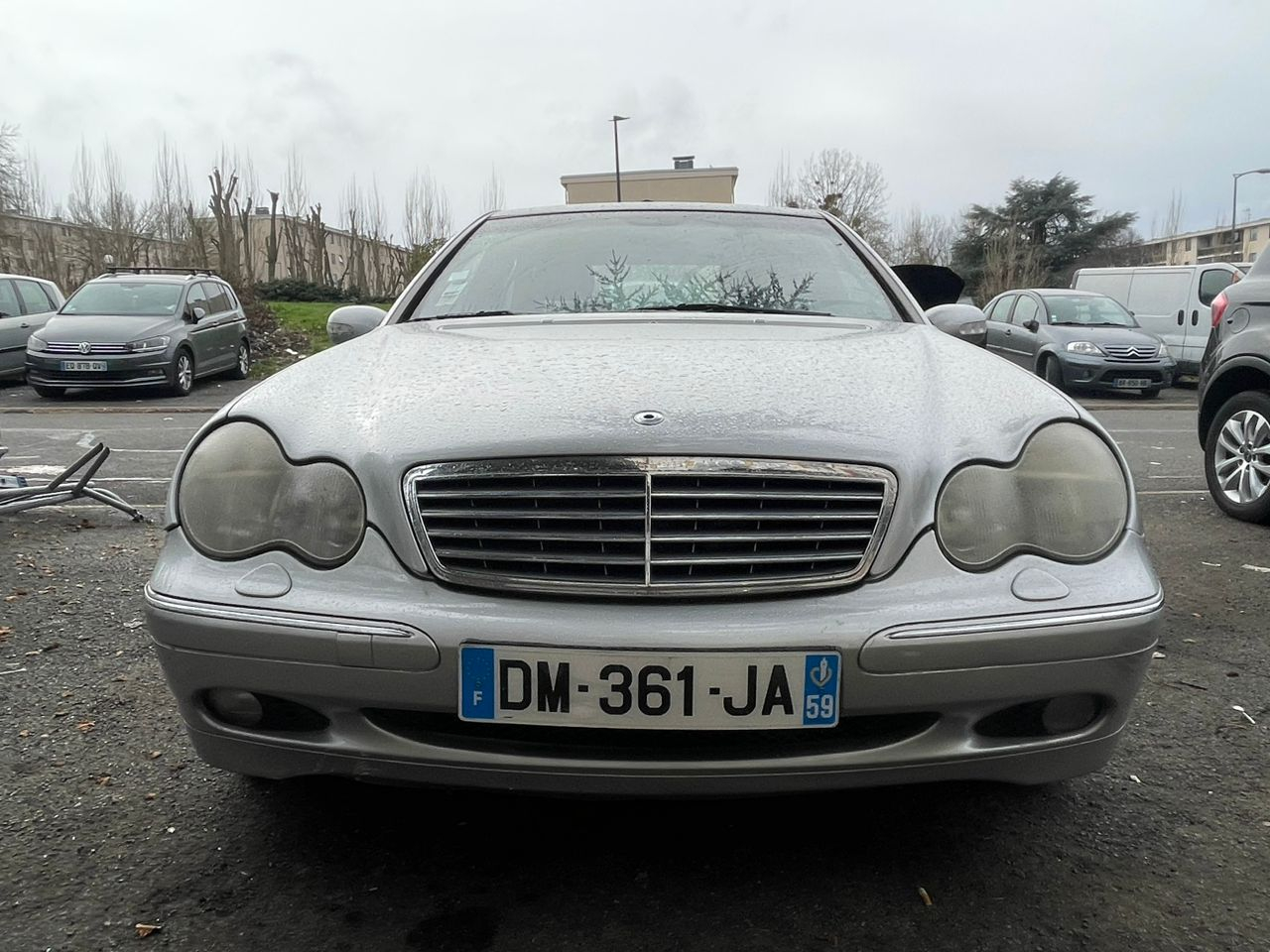 Voiture d'occasion à vendre - Miniature 3