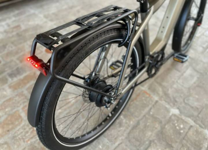 Riese & Müller Supercharger GT Vario 53 argent immédiatement