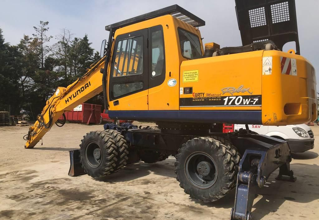 HYUNDAI R170W-7