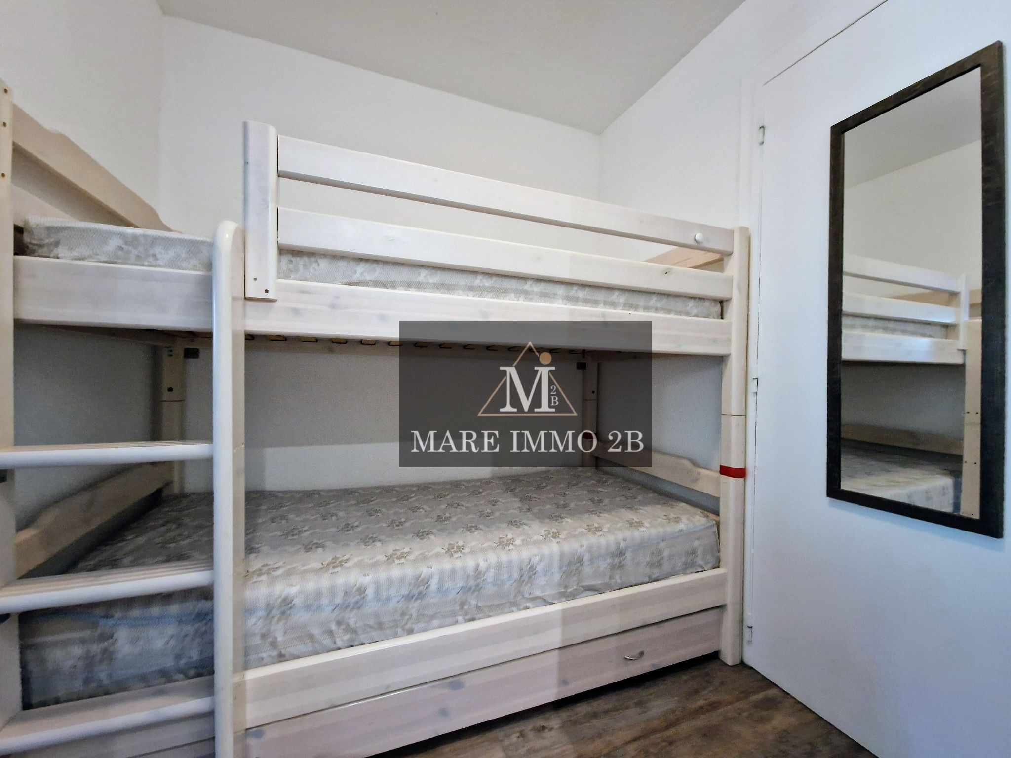 En Exclusivité: Studio à 50 mètres des Plages - Miniature 7