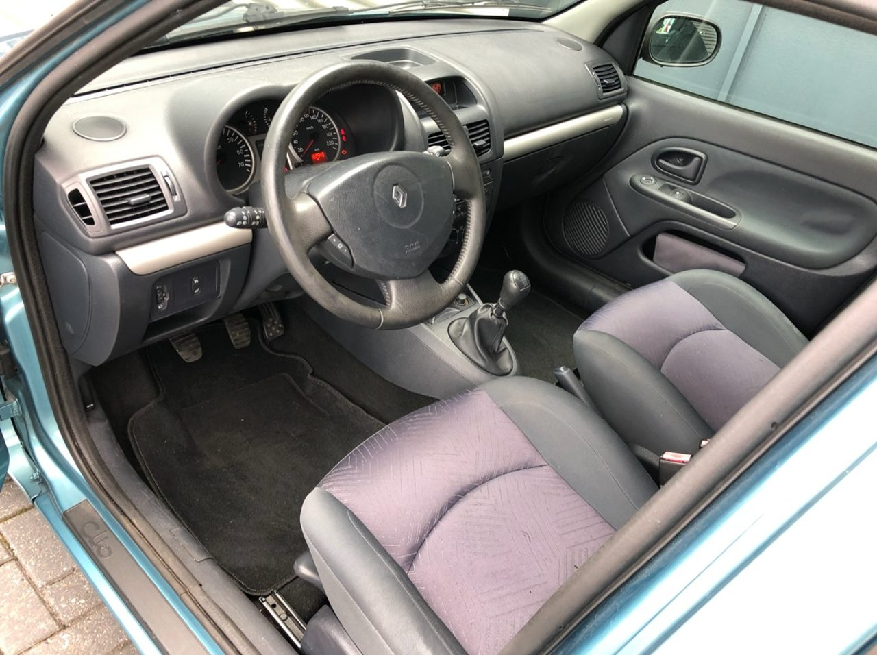 Clio 2