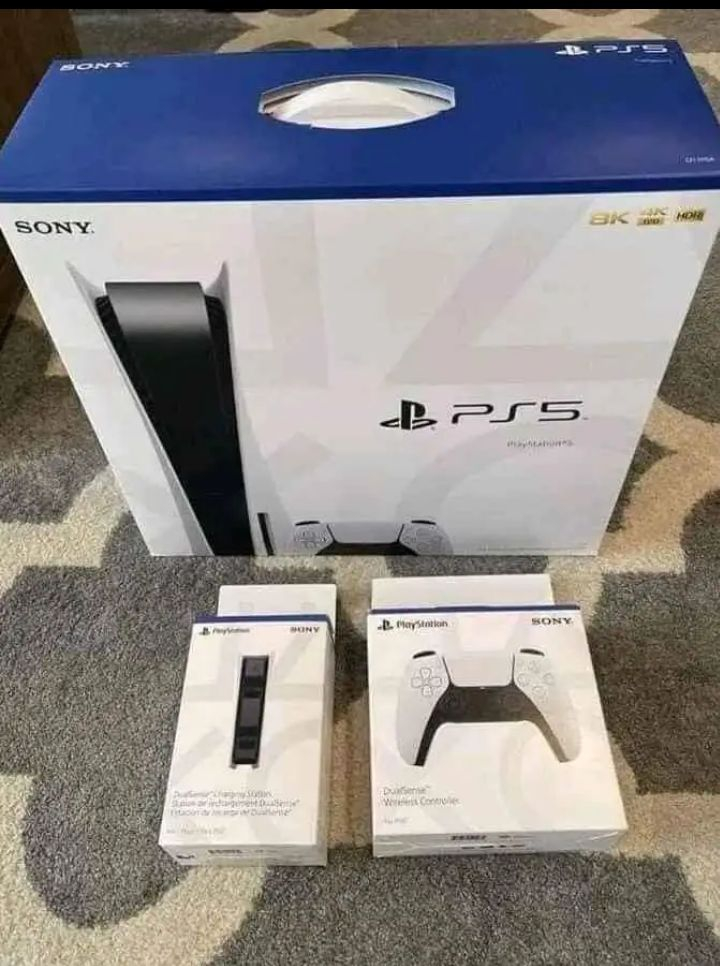 Je mets en vente ma PS5 - Miniature 2
