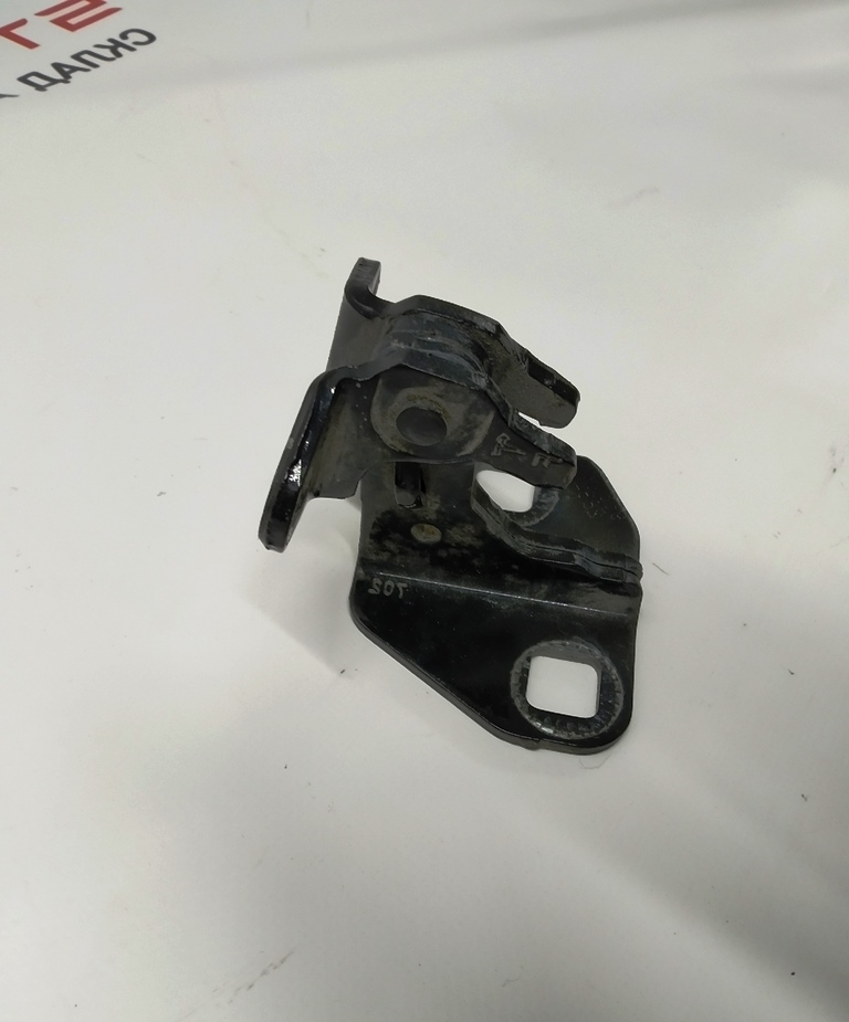 Charnière de porte inférieure avant/arrière gauche PBSB Tesla  6009552-00-E