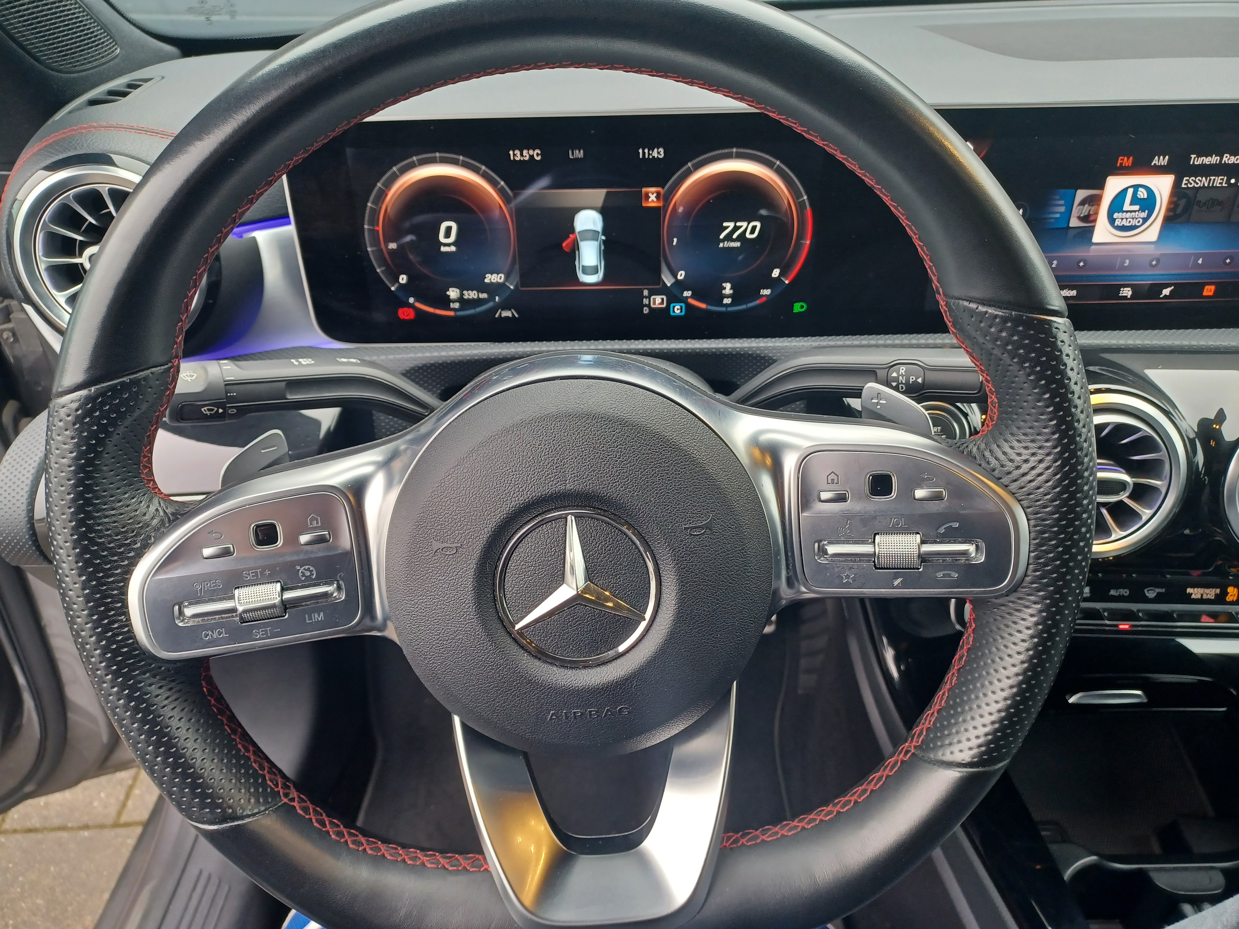 Mercedes CLA 200 7G-DCT AMG LINE à vendre - Miniature 15