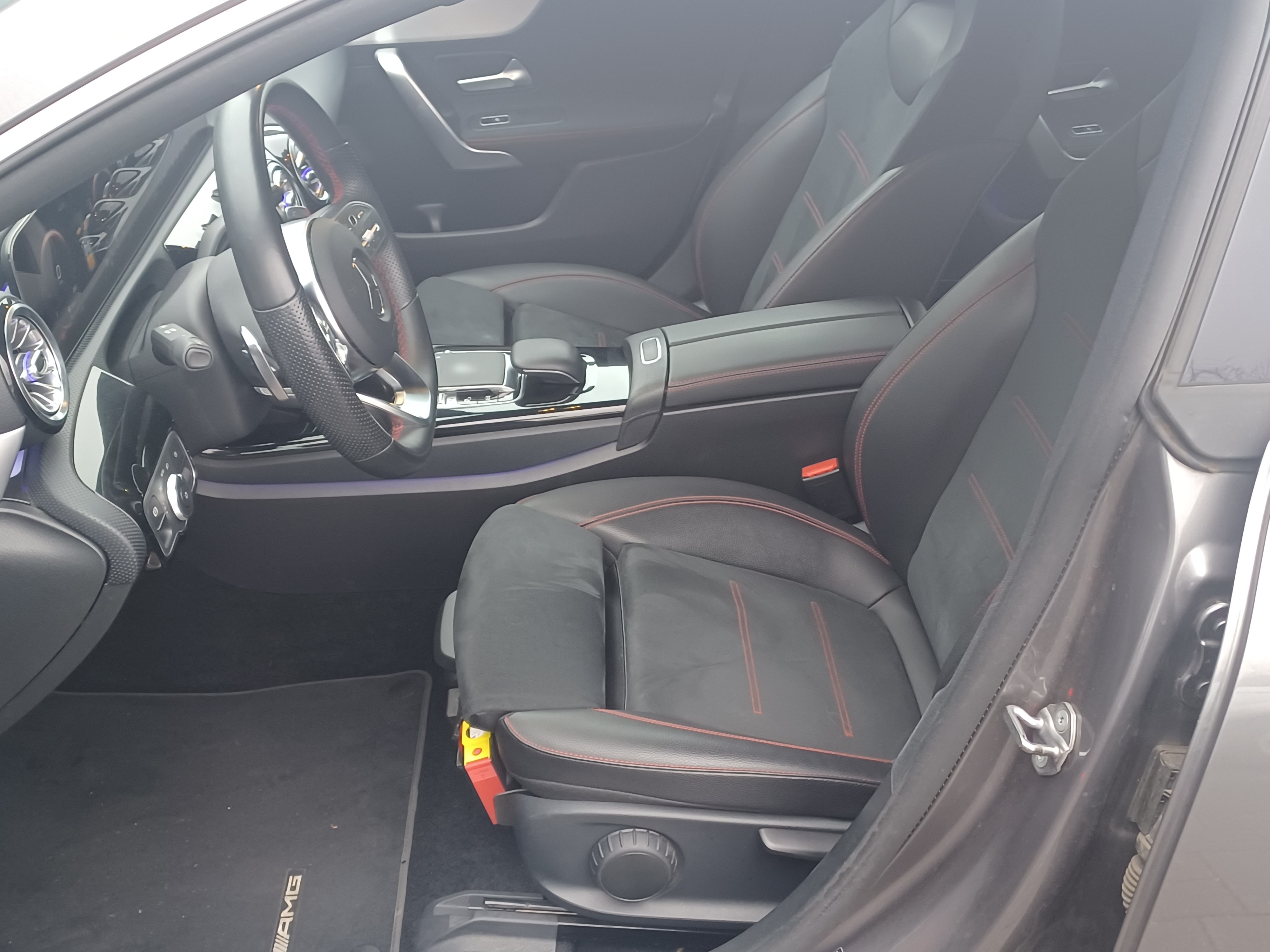 Mercedes CLA 200 7G-DCT AMG LINE à vendre - Miniature 14