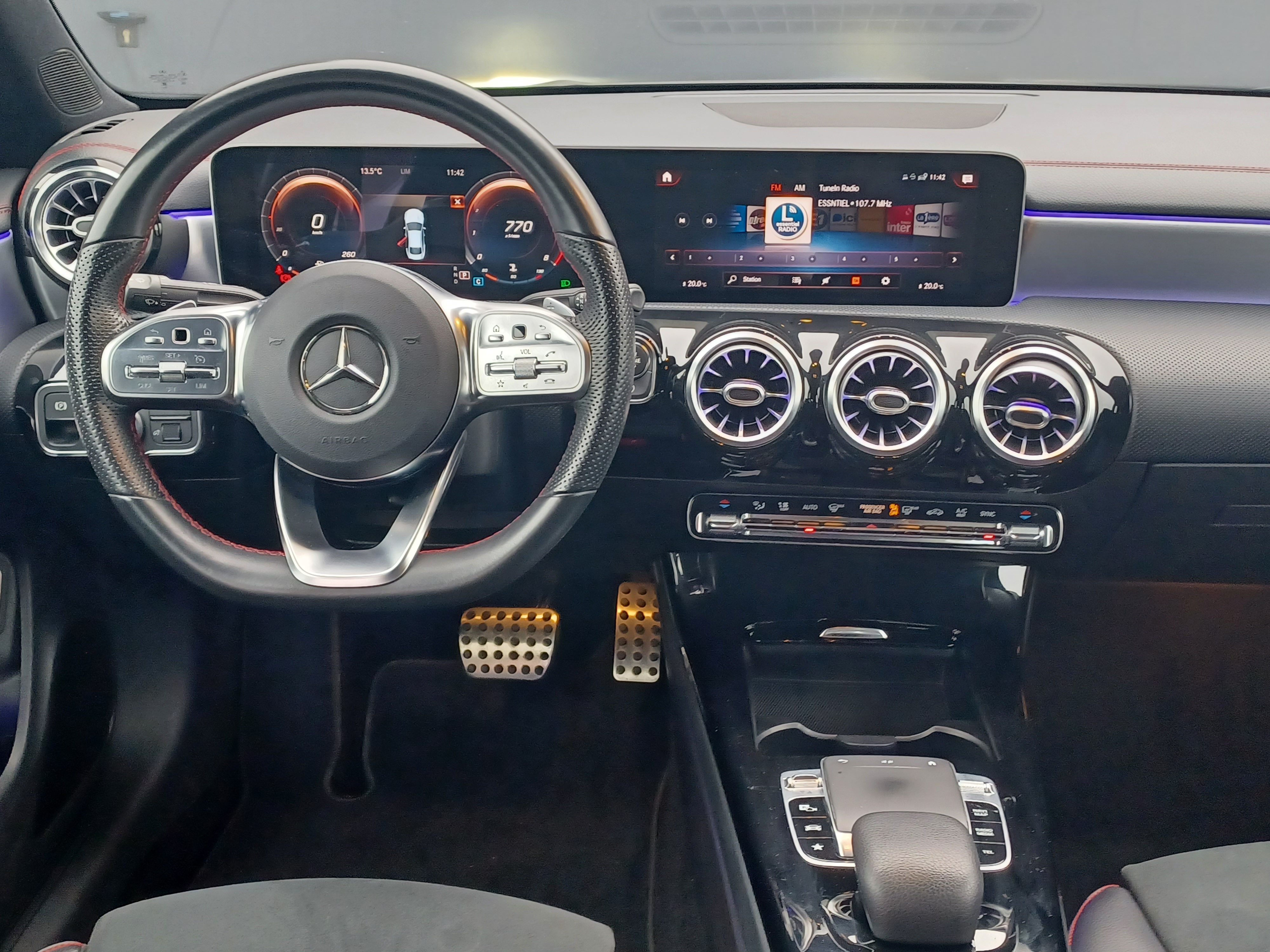Mercedes CLA 200 7G-DCT AMG LINE à vendre - Miniature 13