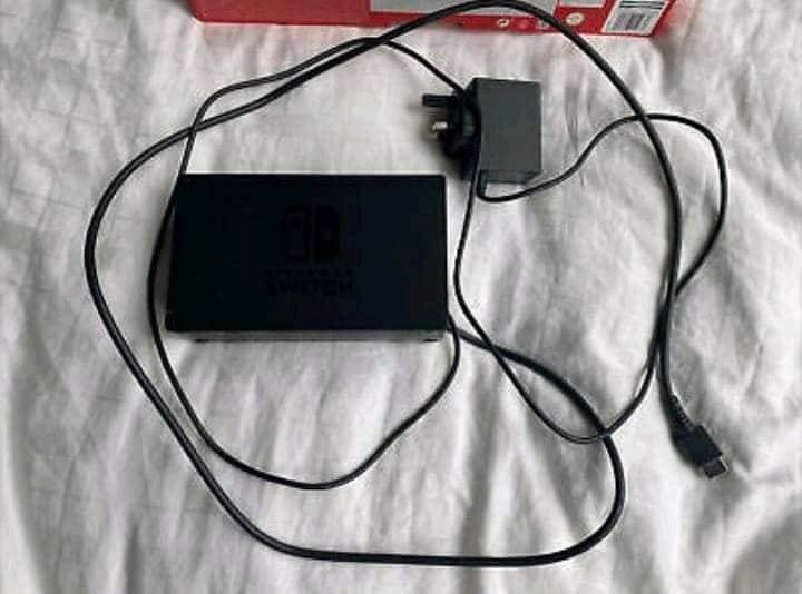 NITENDO SWITCH