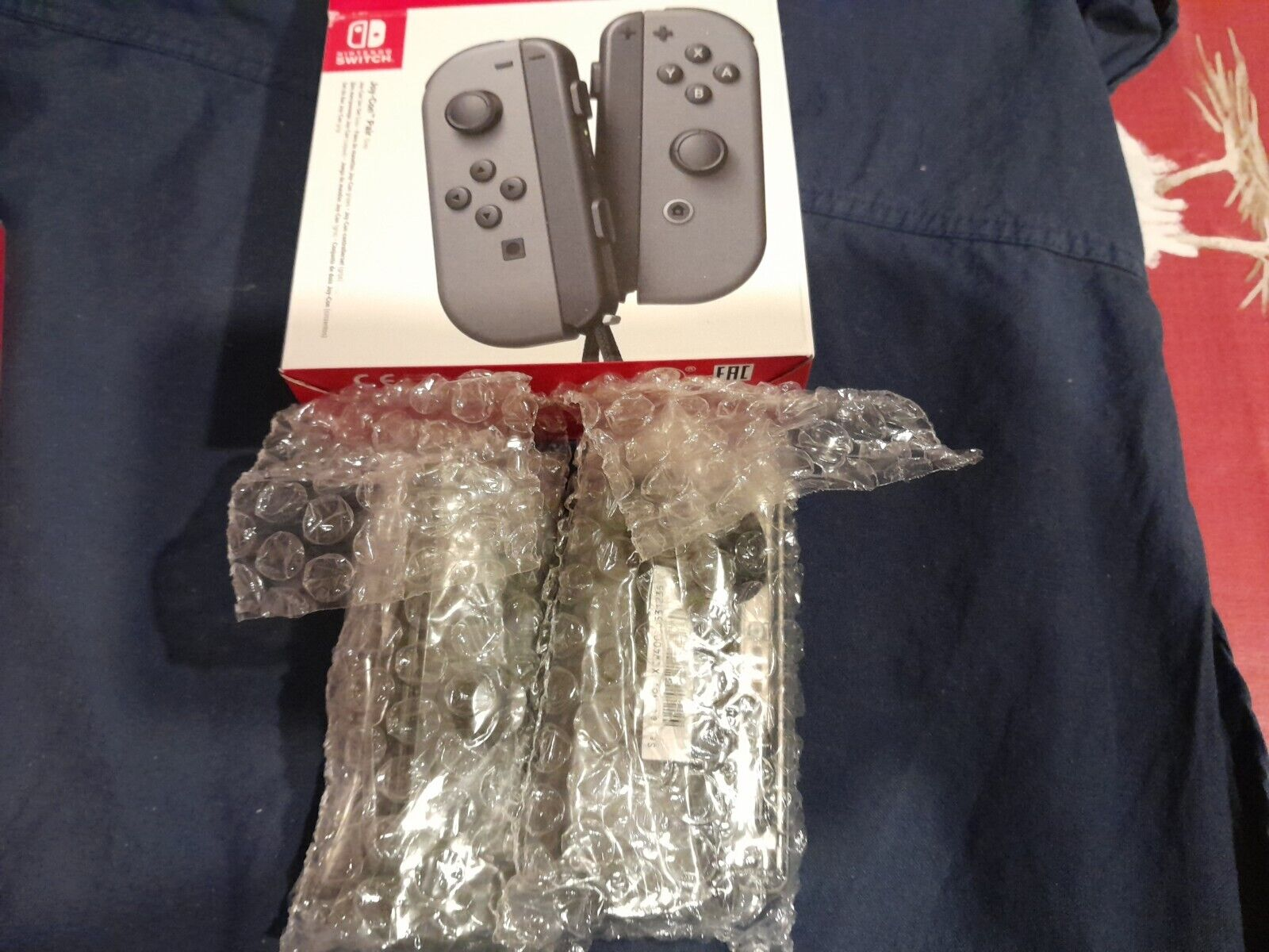 1Nintendo Switch+++9 Jeux+++2 manettes