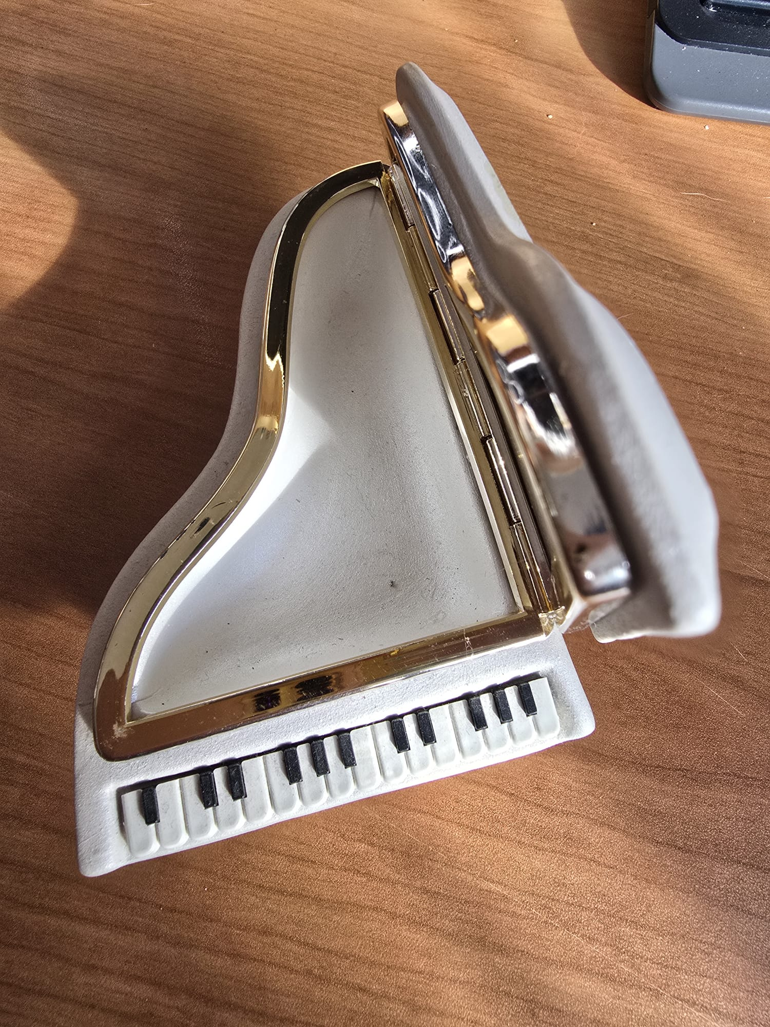 Piano miniature en boîte à bijoux - Miniature 3