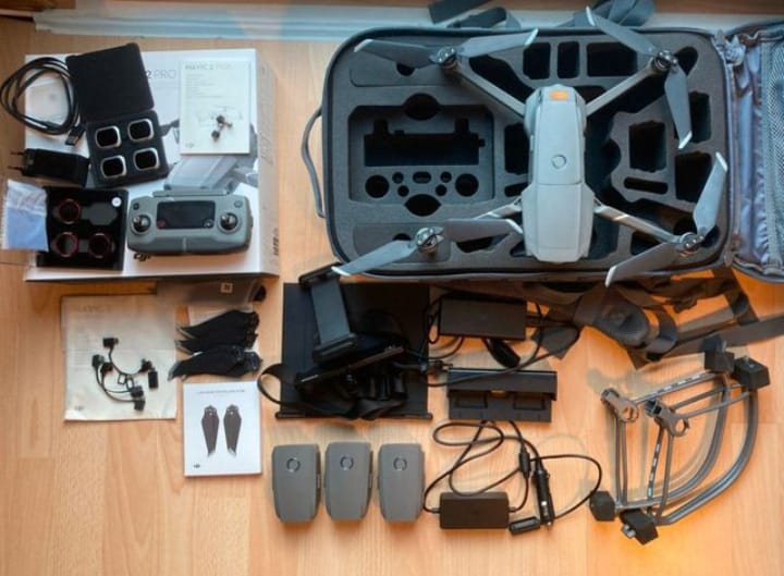 Je vends mon drone bien-aimé Mavic 2 Pro. Il est en bon état et fonctionne parfaitement. - Photo 1