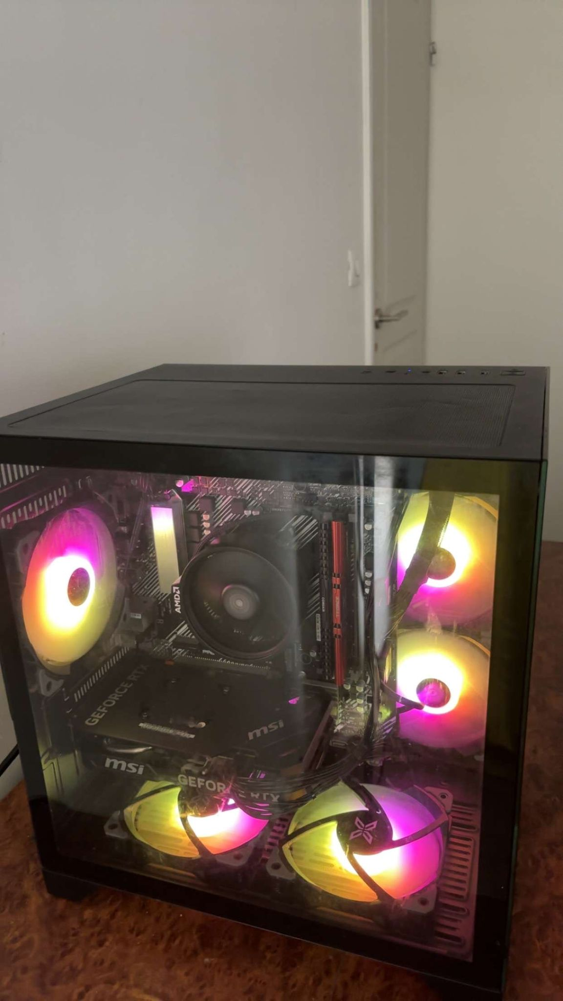 PC Gamer avec carte graphique RTX 4060 à vendre - Miniature 2