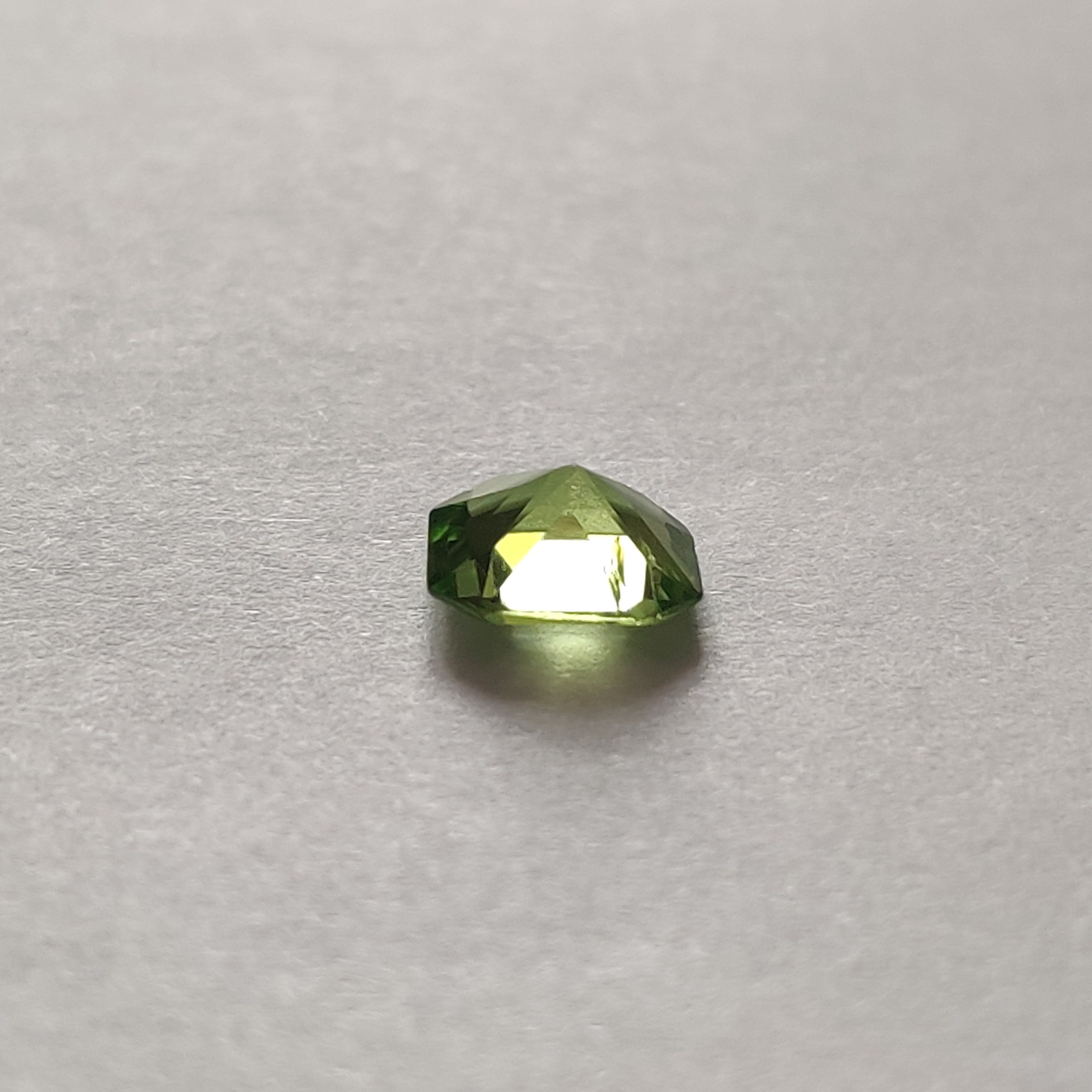 1.87 ct belle peridot 100% naturelle - Miniature 9