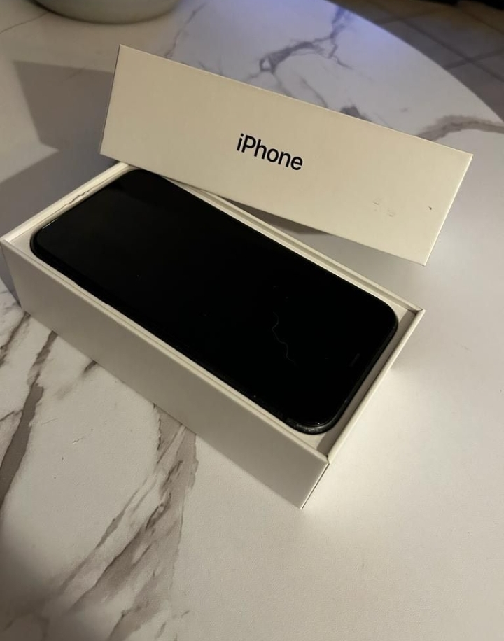 iPhone 12 pro max - Miniature 7