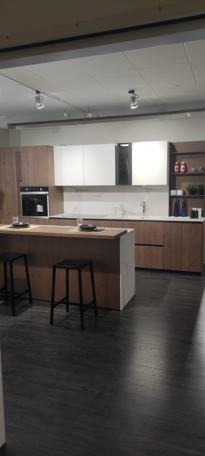 Je vends des nouvelles cuisines Stosa