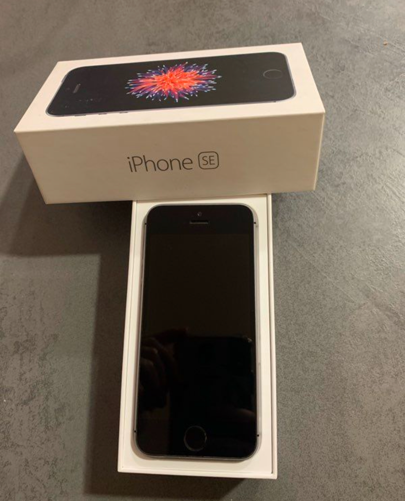 iPhone SE