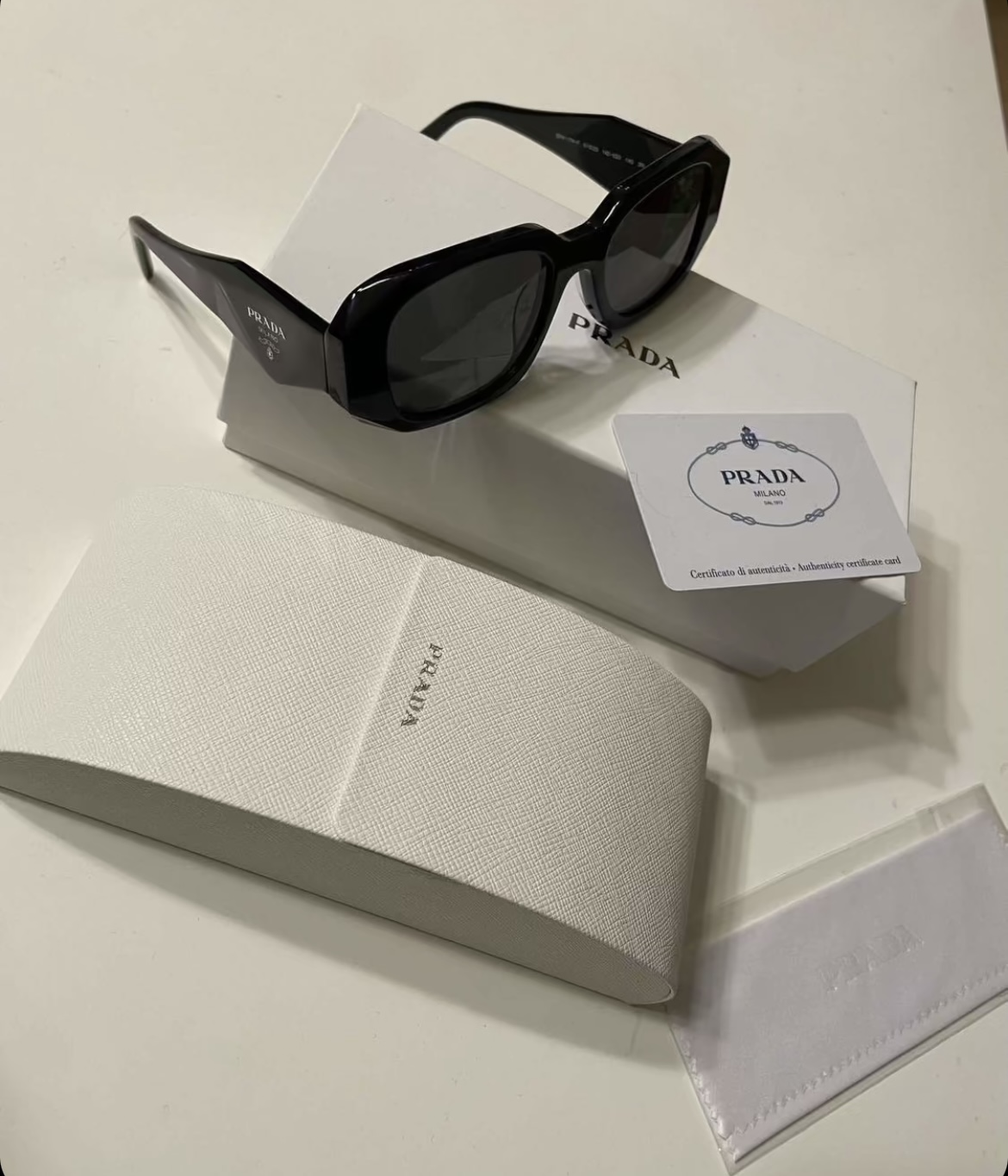 Lunettes Prada noir