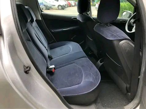 Je vends mon Peugeot 206