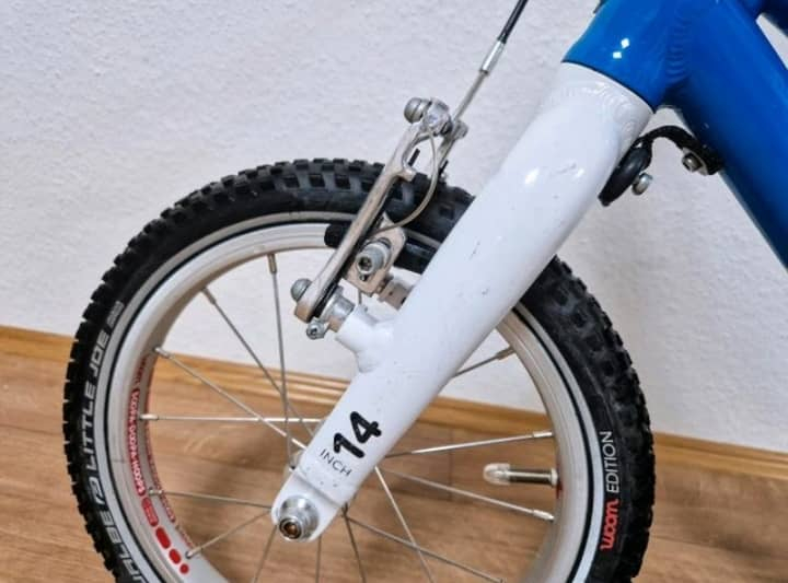 Vélo Woom 2 bleu en très bon état et fonctionne parfaitement - Miniature 6