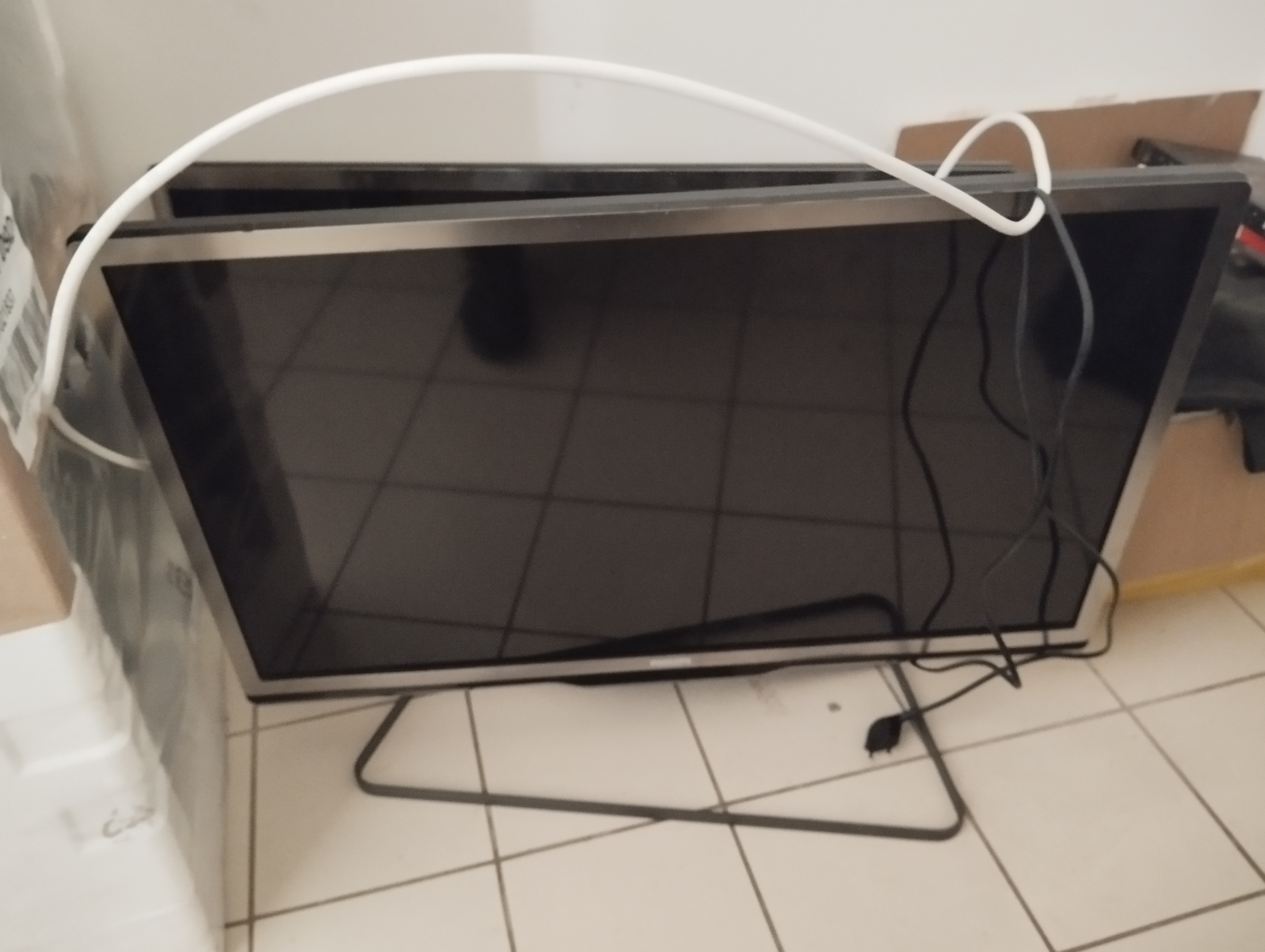 Télévision Philips vendu 80
