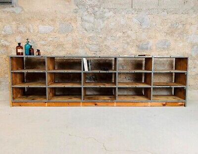 Meuble de Métier à casier bois Ancien Présentoir d'épicerie Buffet Vintage