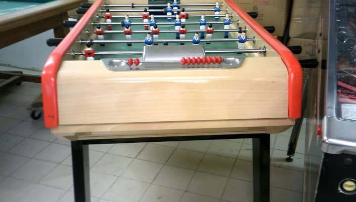 Babyfoot bonzini B9 neuf