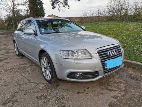 Voiture Audi A6 - Photo 1