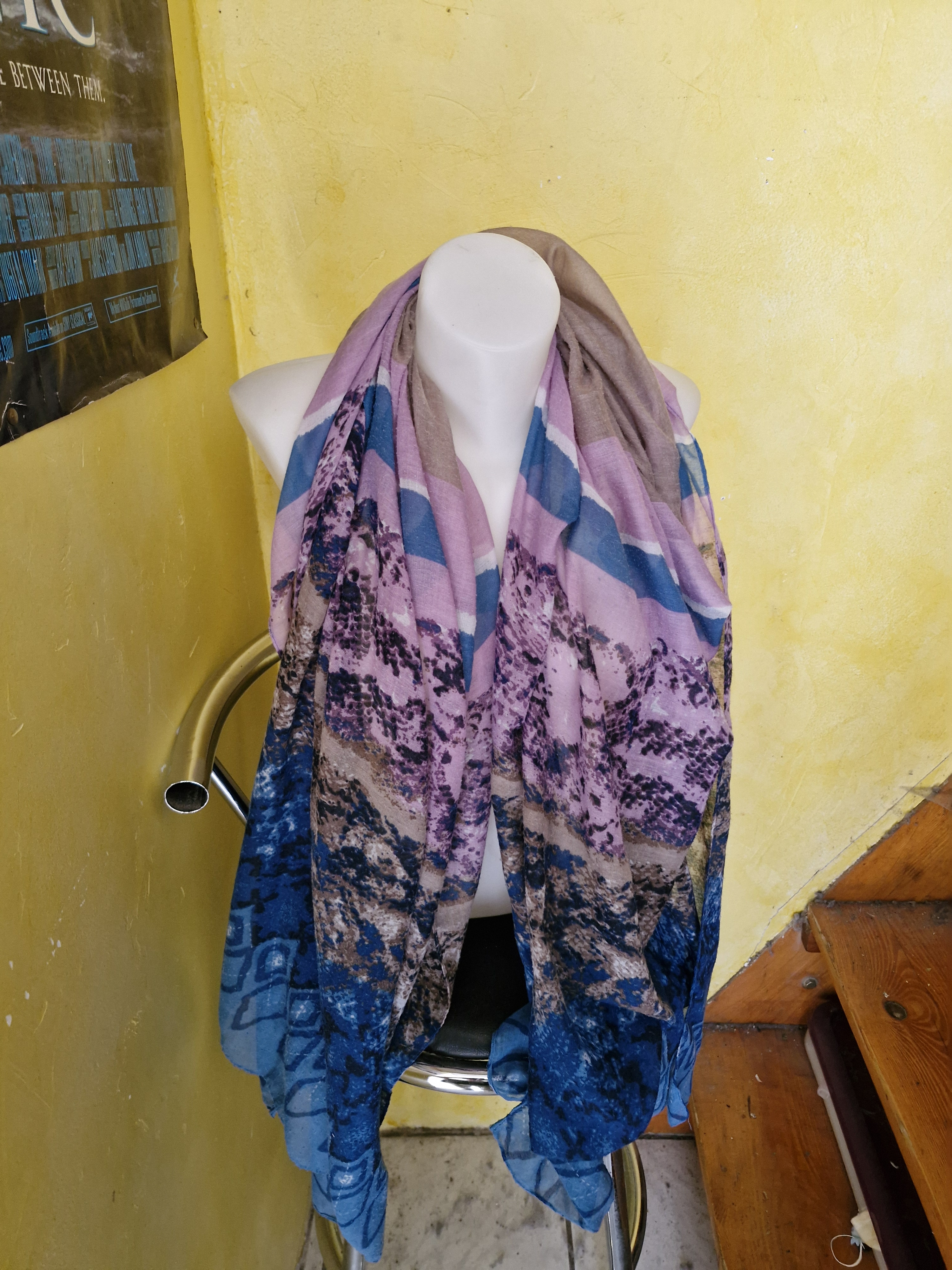 Foulard élégant pour femme - Miniature 2