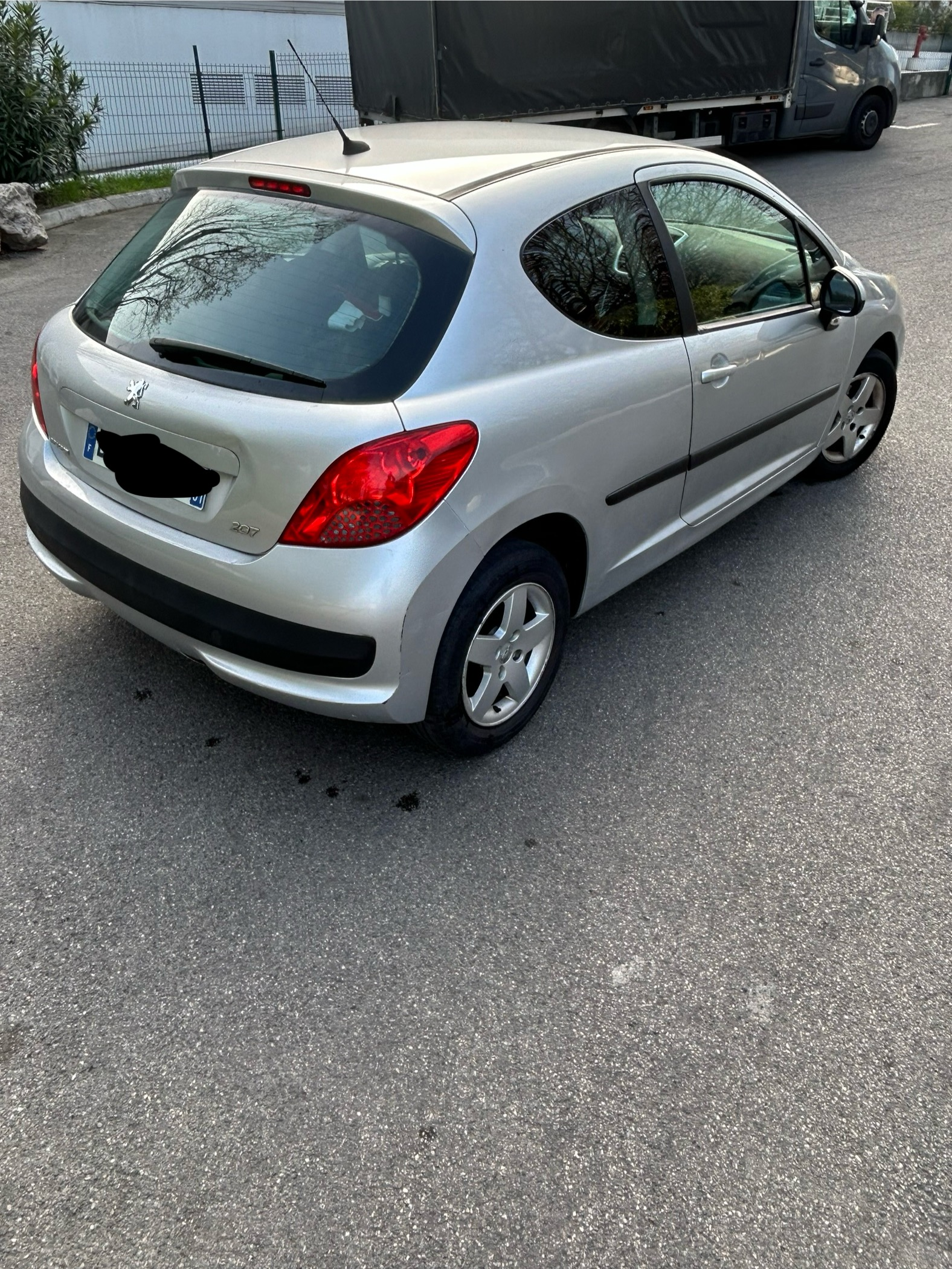 Peugeot 207 - Voiture d'occasion en excellent état
