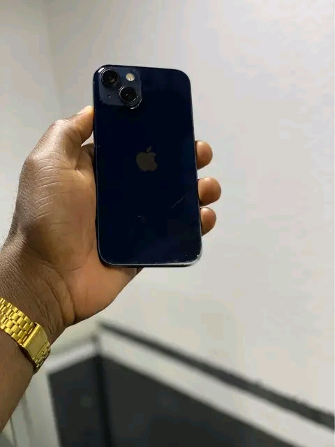 iPhone 13