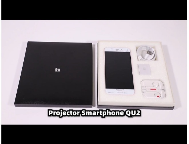 Phone Projector QU2 Écran :5.5 Charge rapide :65W NEUF 4go 128Go - Miniature 4