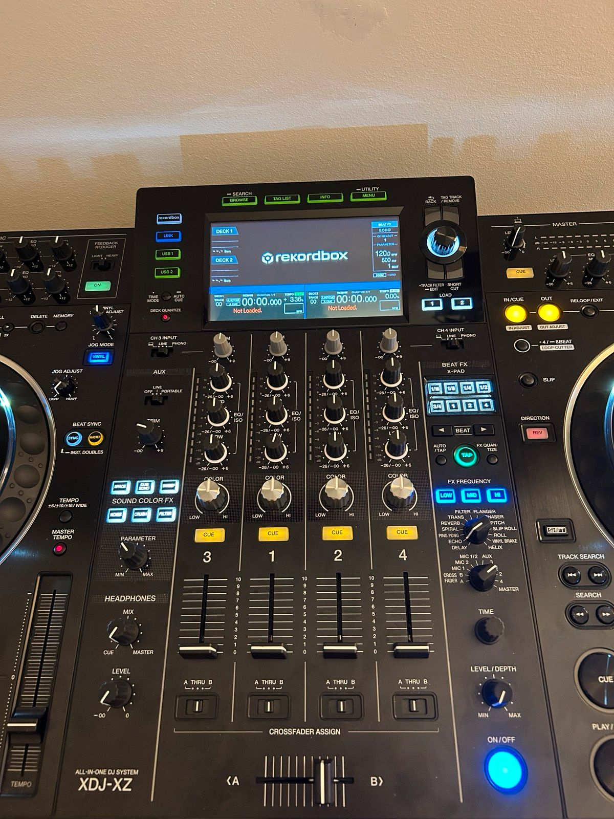 Je vous propose mon Pioneer XDJ-XZ