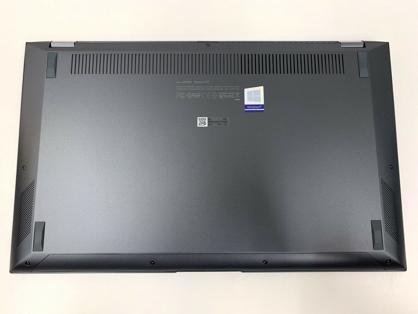 Asus ZenBook 14" UX435E CORE i7-1165G7 2.80 GHz SSD 512 Go 16 Go ram