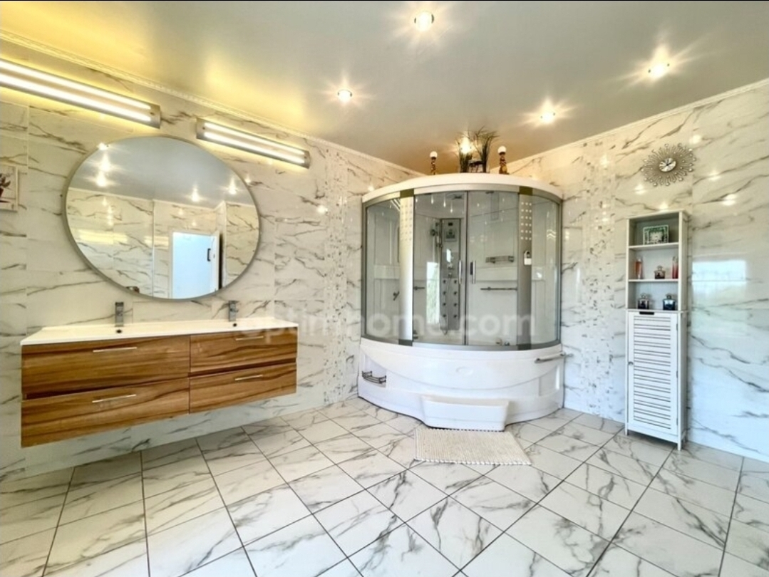 Superbe maison en pierre, 270 m² sur un terrain arboré  Coudekerque-Branche - Miniature 4