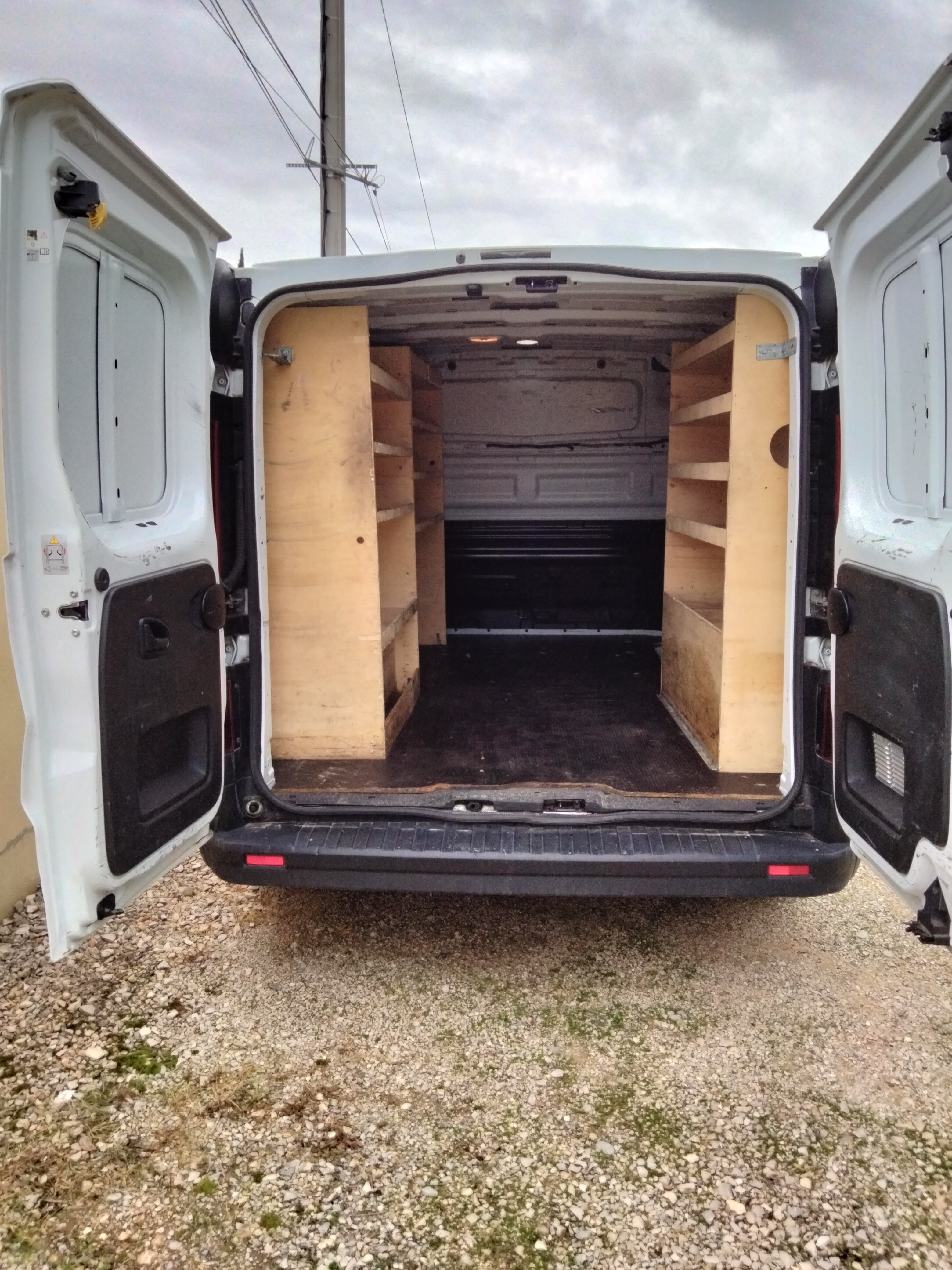 Renault Trafic III Confort à vendre - Miniature 2