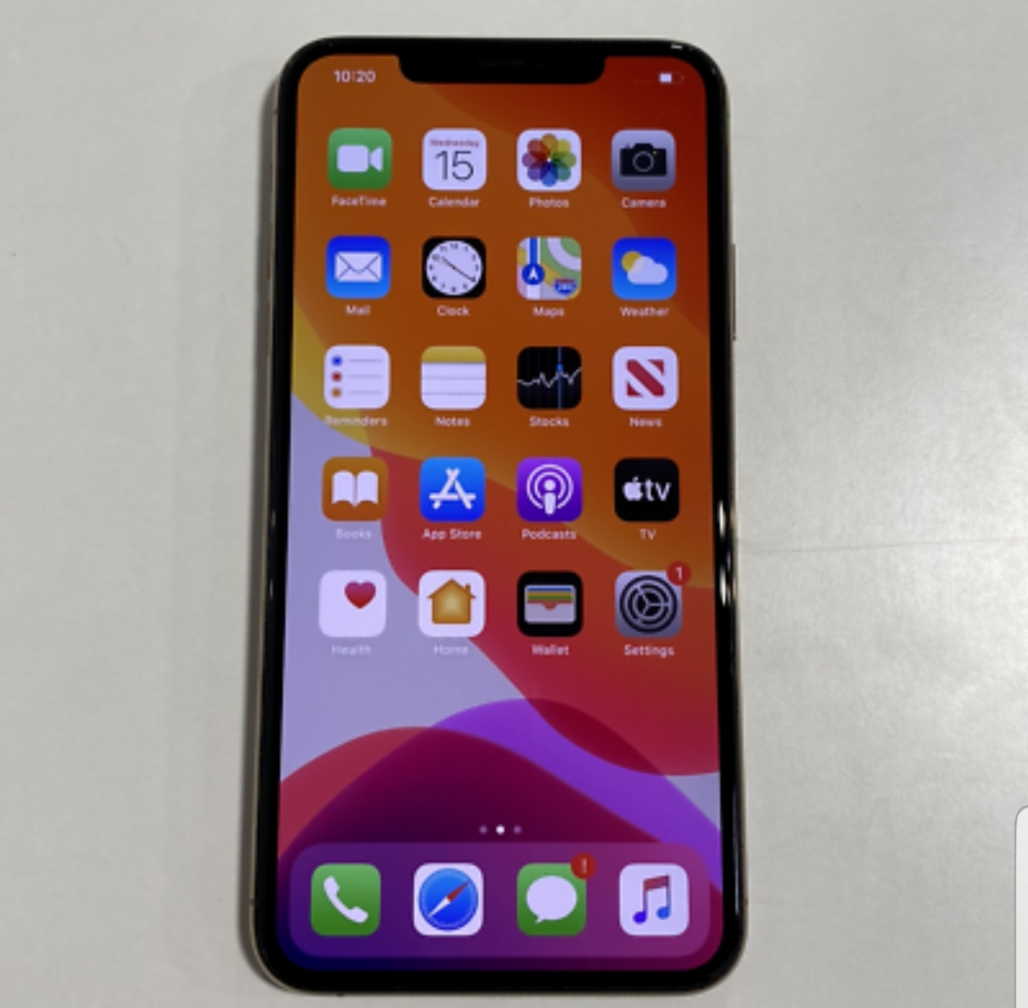 iPhone 11 pro max 64g