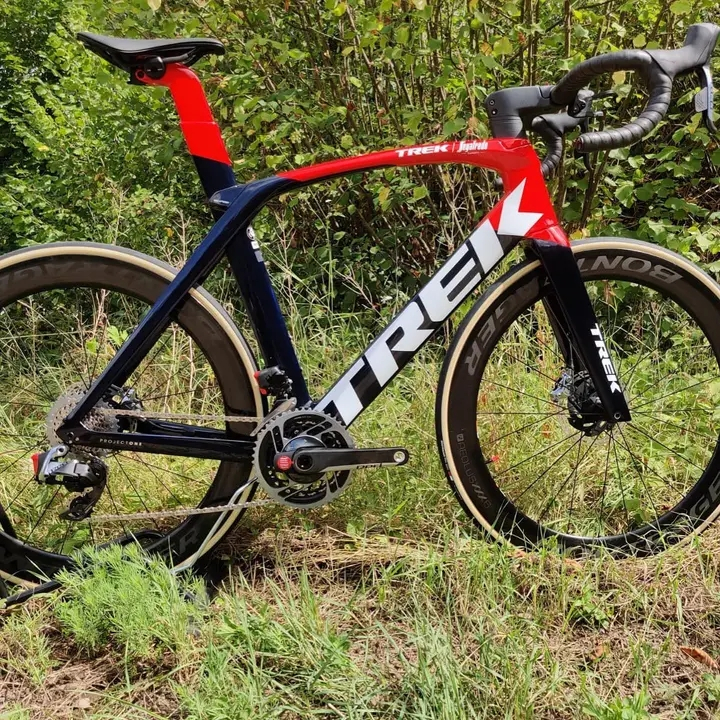 Trek madone SLR9 800 Disponible