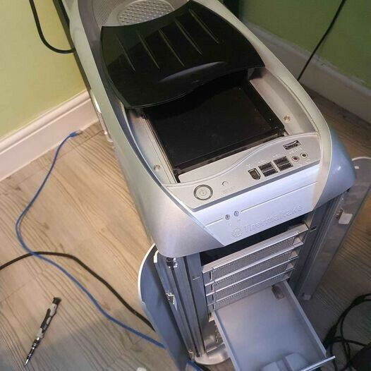 Azza Jeux RGB PC Zircon 7000
