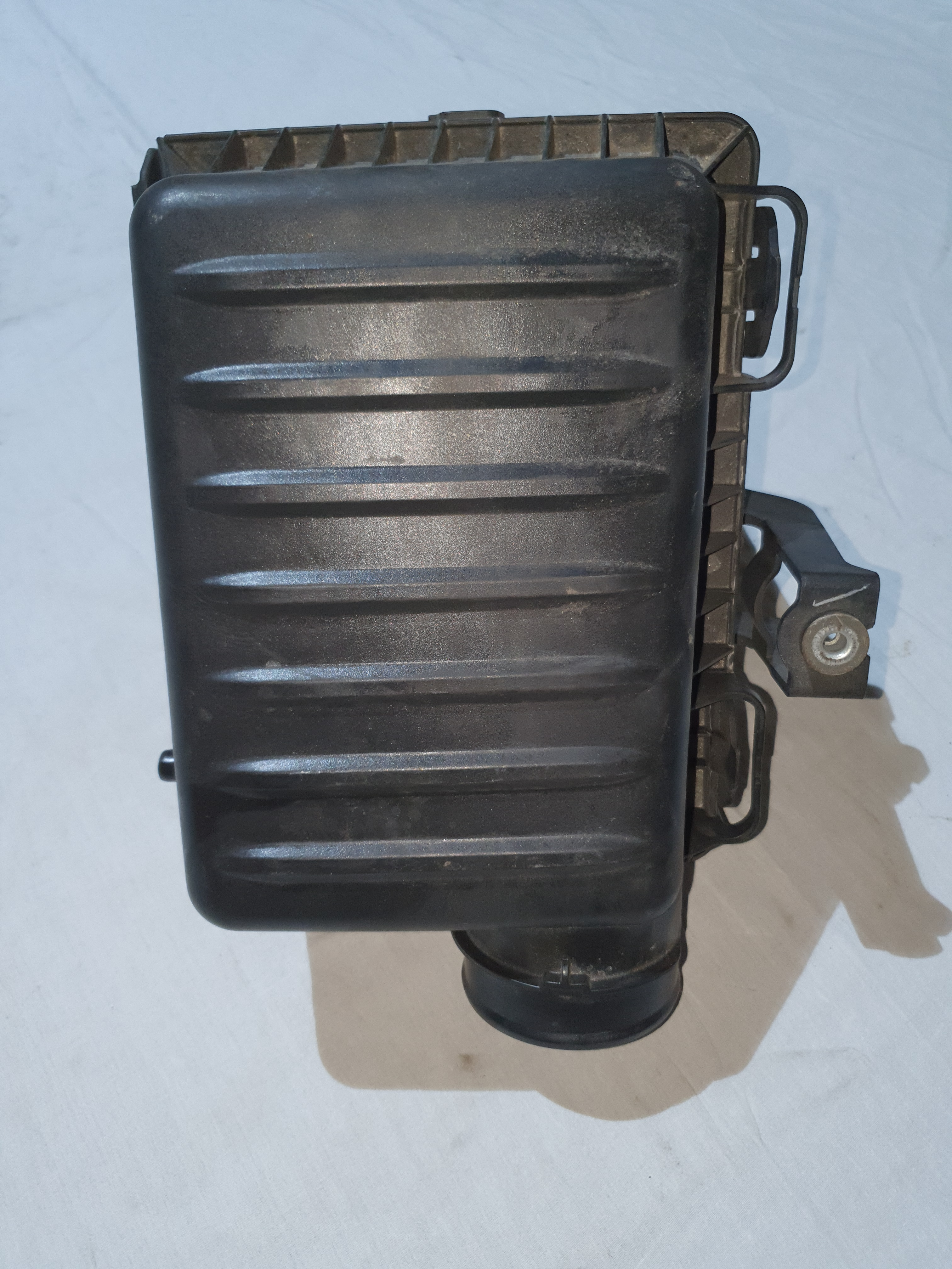 Boîtier de filtre à air Dodge Magnum 2004-2008