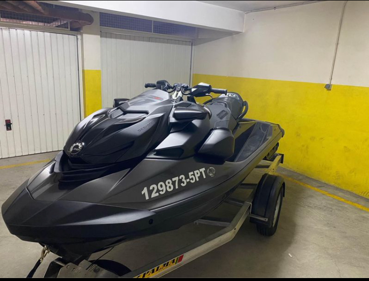Sea-Doo RXP 300 RS 2022 comme 58 heures - Miniature 2